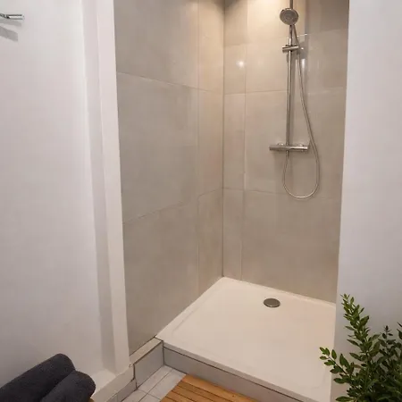 Elegant Et Lumineux 4 Personnes Centre Apartman